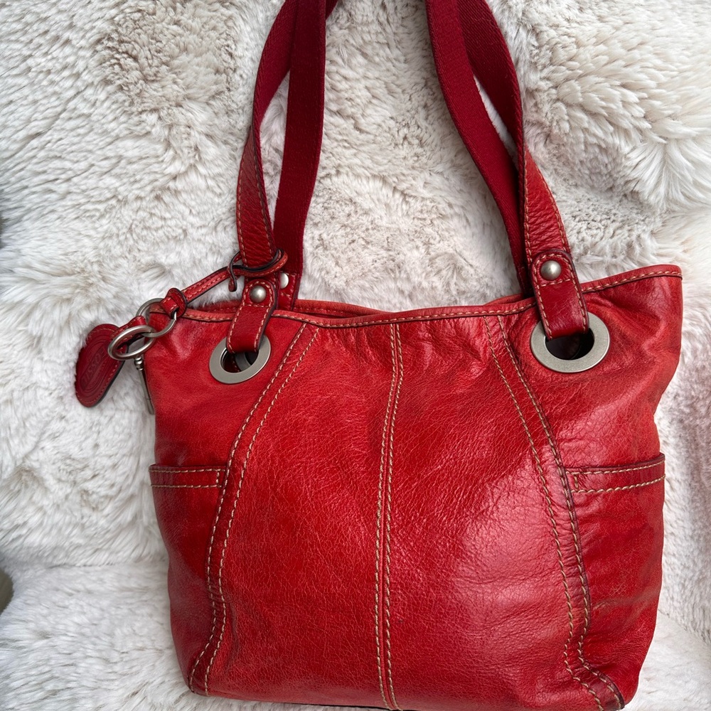 Red Fossil vintage